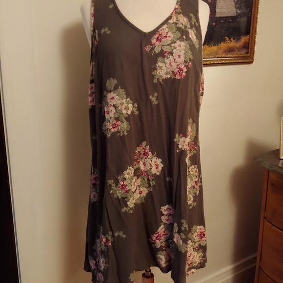 Maurice Sleeveless lined dress - Picture 4 of 9